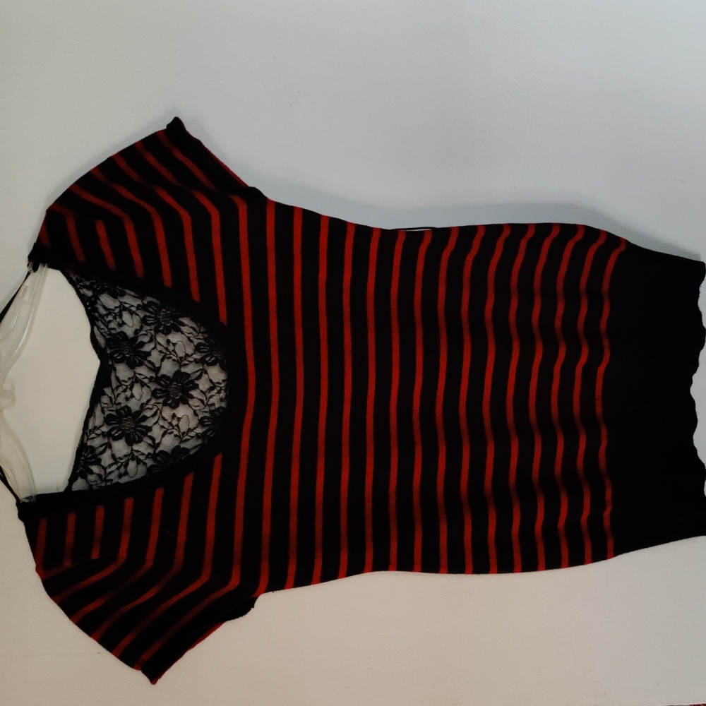 Deb Stripe & Lace Short Sleeve Knit Top